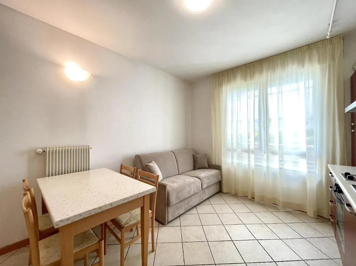 Diani Beach - Carraro Immobiliare Jesolo - Family Apartments  Lido di Jesolo