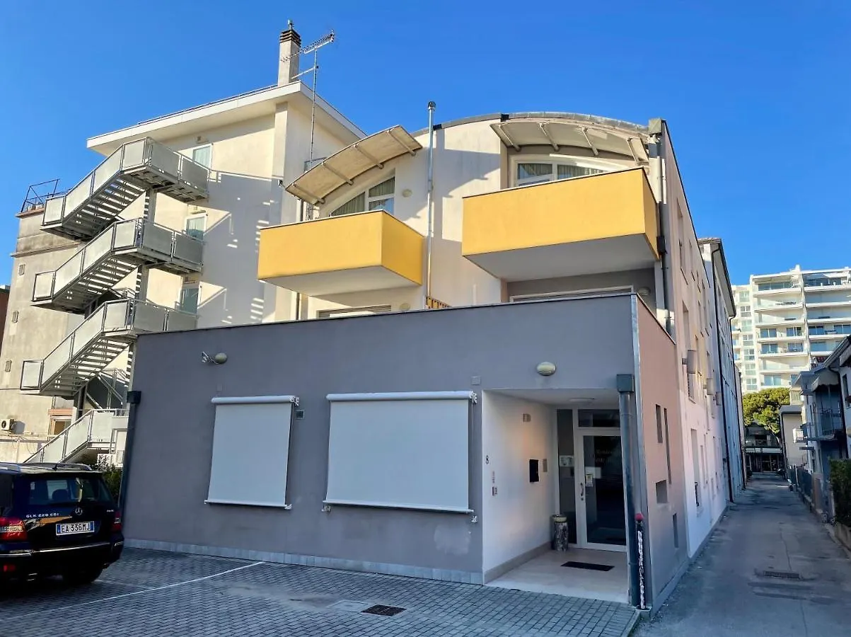 Diani Beach - Carraro Immobiliare Jesolo - Family Apartments 0*, Lido di Jesolo Italië