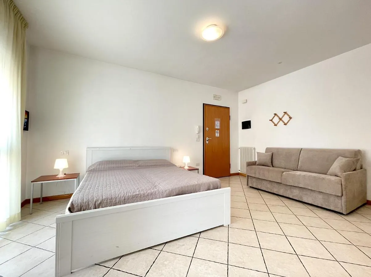 Diani Beach - Carraro Immobiliare Jesolo - Family Apartments Italië