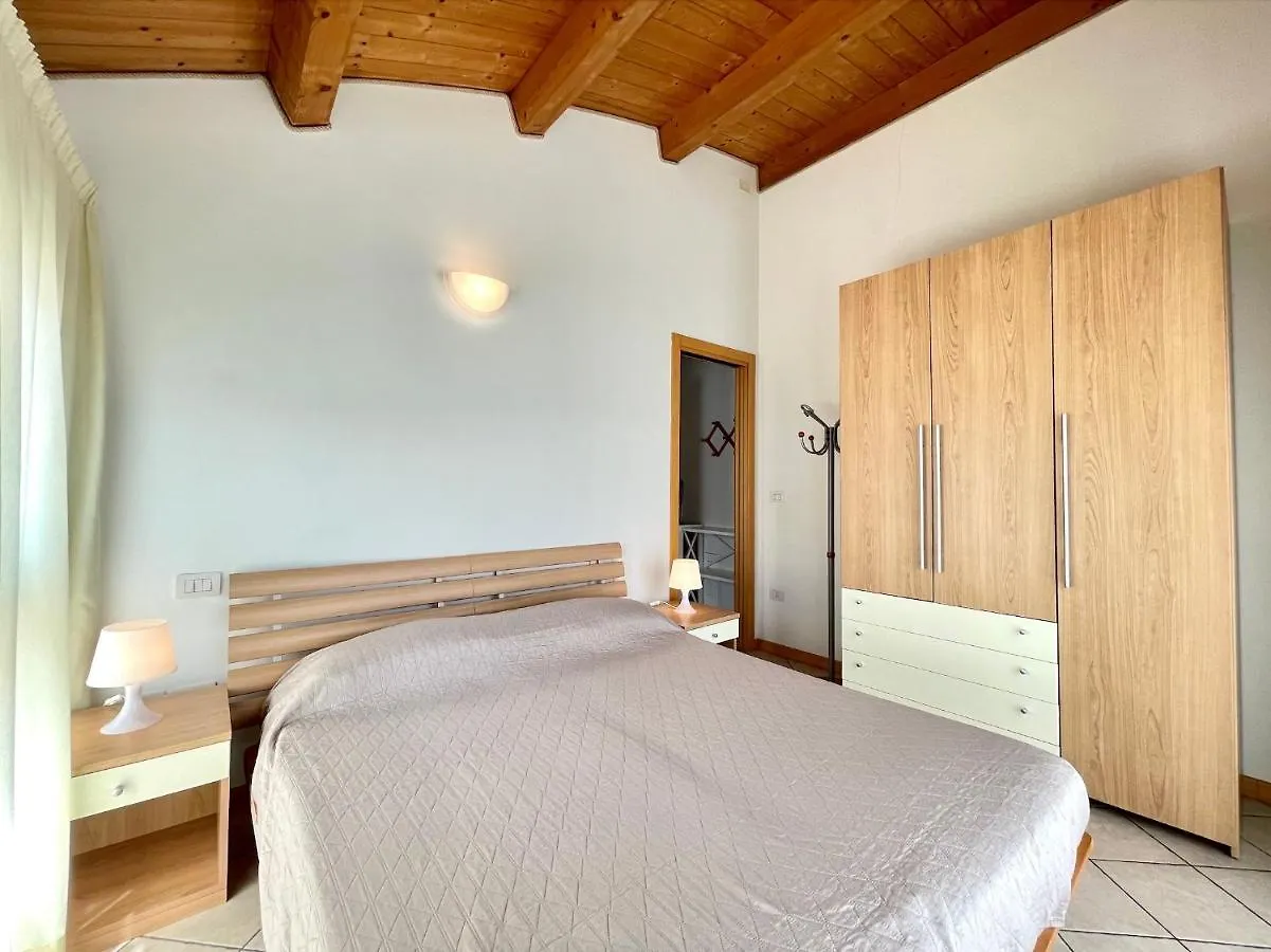 Diani Beach - Carraro Immobiliare Jesolo - Family Apartments