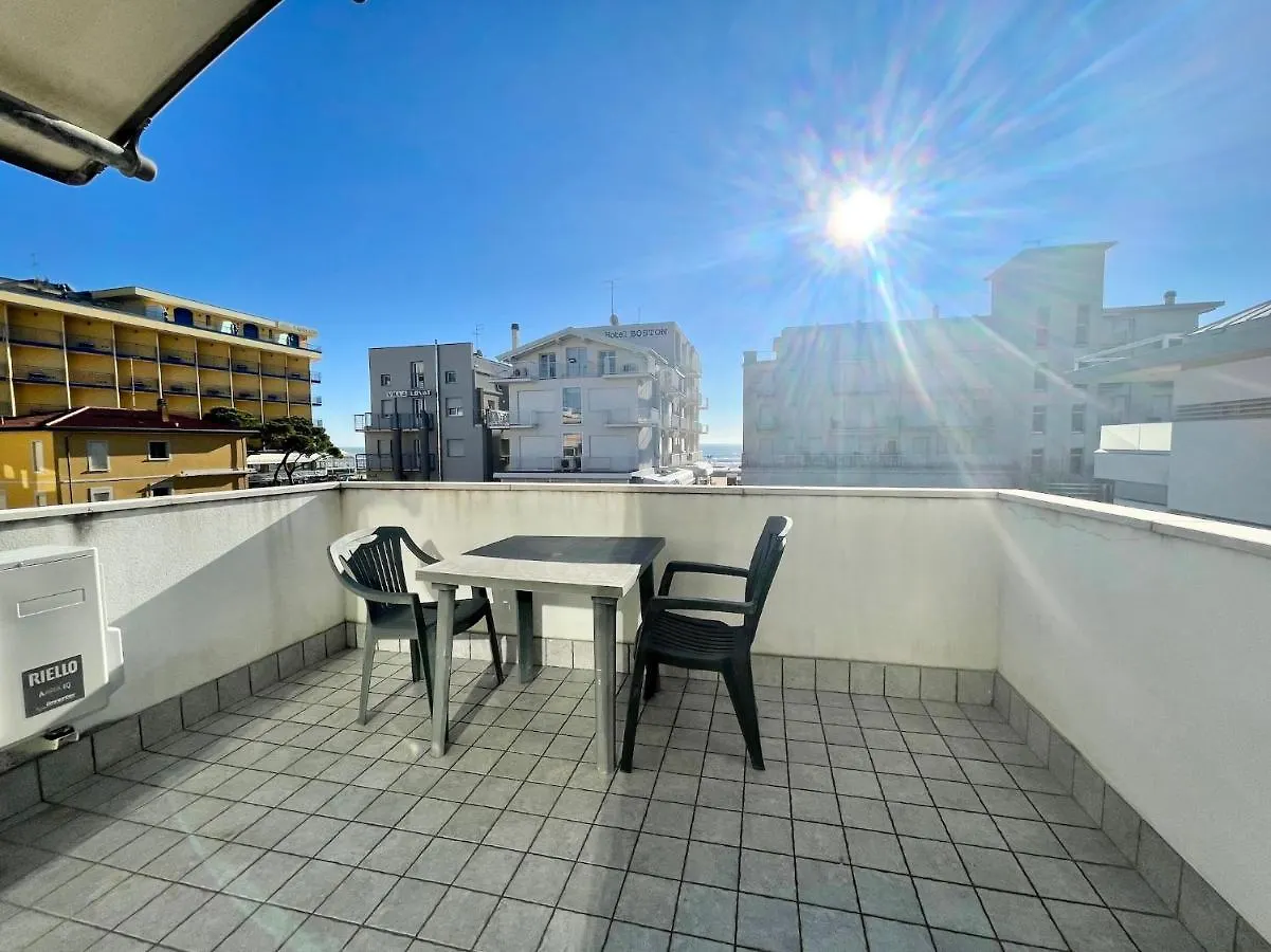 Diani Beach - Carraro Immobiliare Jesolo - Family Apartments 0*, Lido di Jesolo Italië